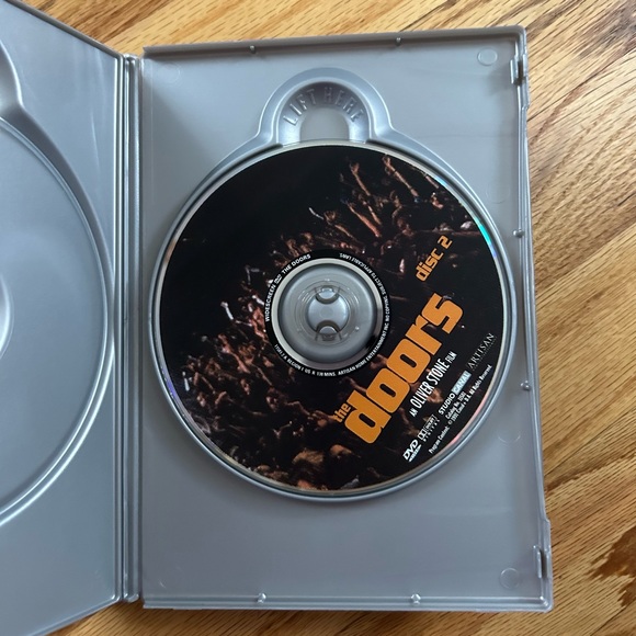 The Doors Oliver Stone Special Edition 2 Disc DVD Set - Picture 3 of 3